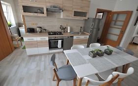 Jirina Appartments